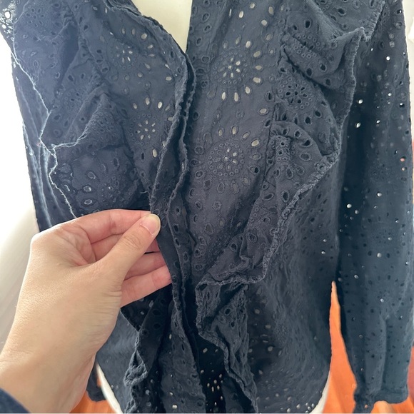Madewell Ruffle Eyelet Blouse | Size Medium - Picture 7 of 11